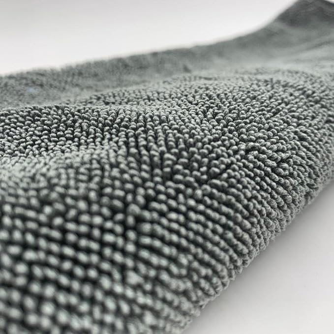 SOFTBATFY Great Very Absorbent Microfiber Car Drying Towel 36 x 24inches - Image 3