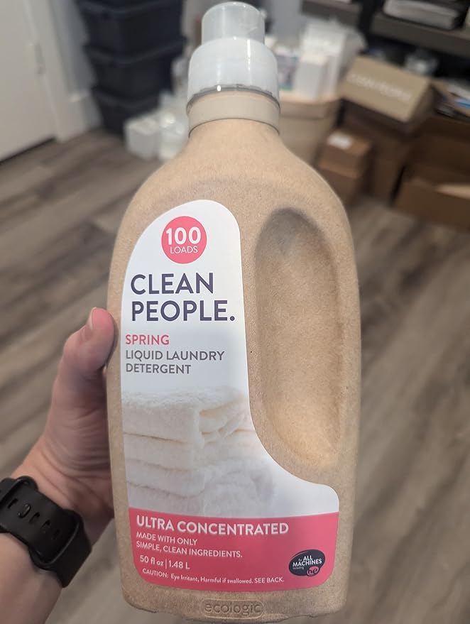 The Clean People Liquid Laundry Detergent - Image 9