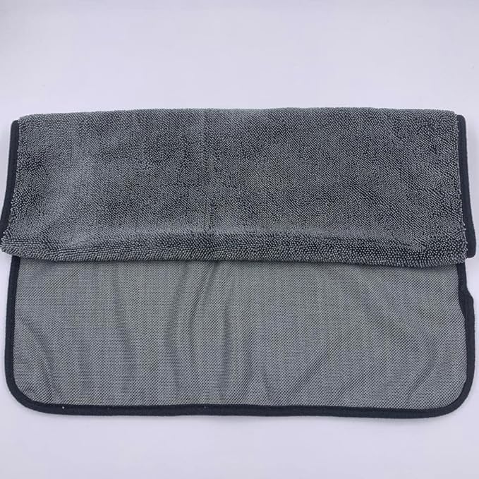 SOFTBATFY Great Very Absorbent Microfiber Car Drying Towel 36 x 24inches - Image 2