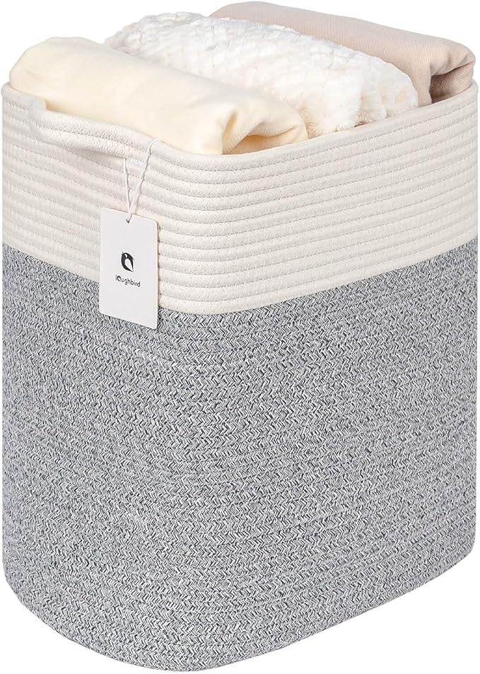 Medium and Large Woven Basket//With Handle, Used - Image 3