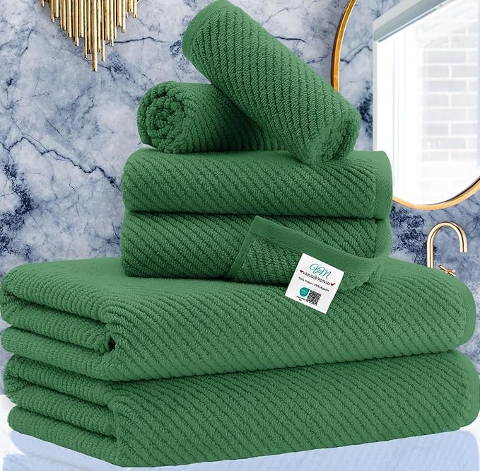 Green Towels, 6 Piece Towels Set by VOOVAMOVAS